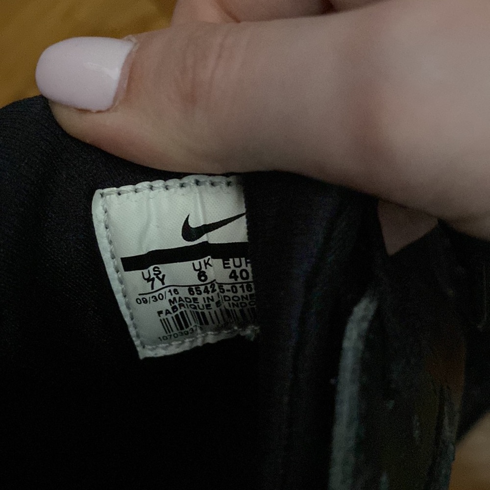 Air Huaraches - Picture 5 of 5